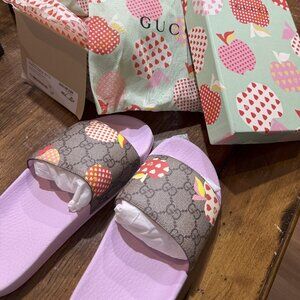 Gucci Slides